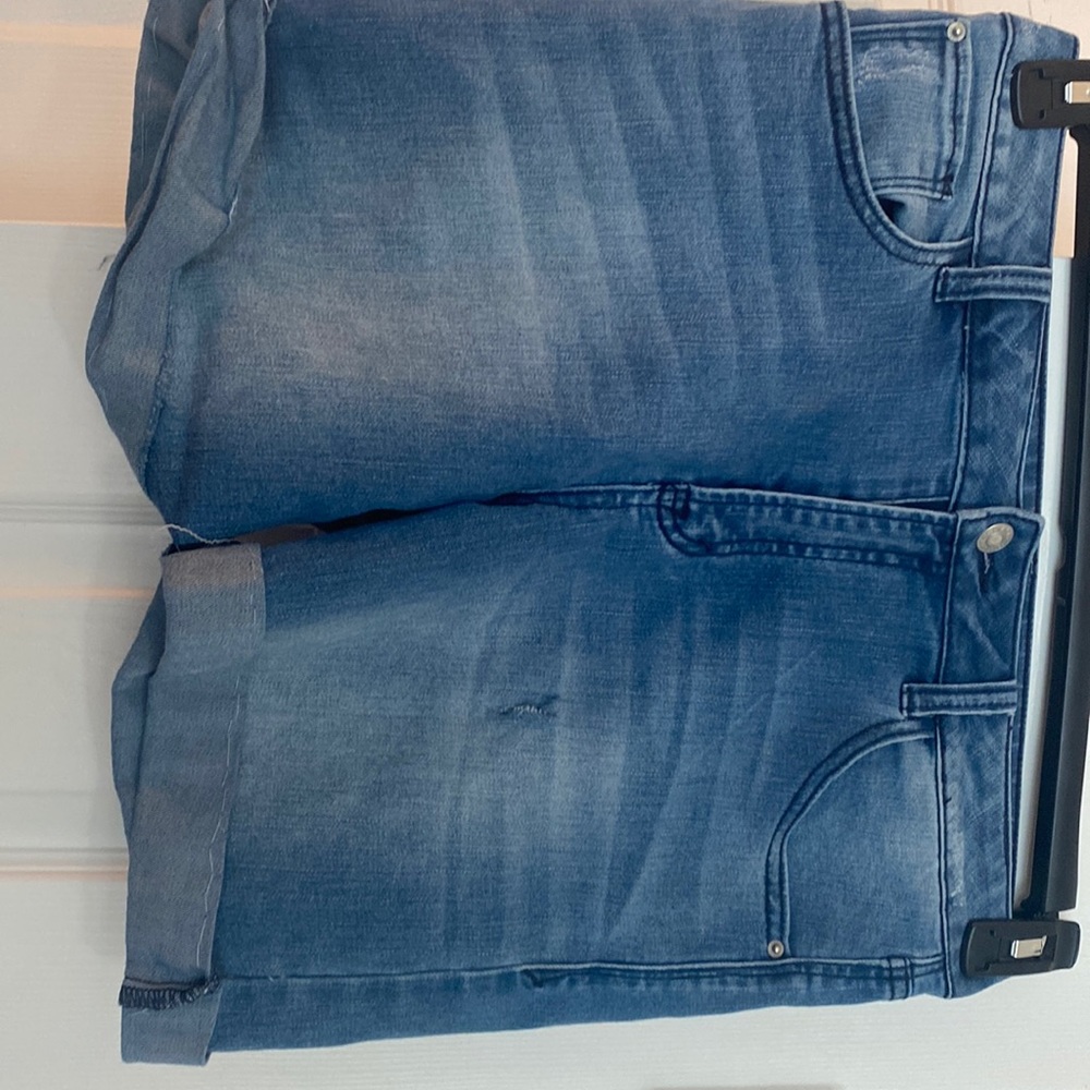 Distressed Denim size 8 Kenzie cut off shorts.